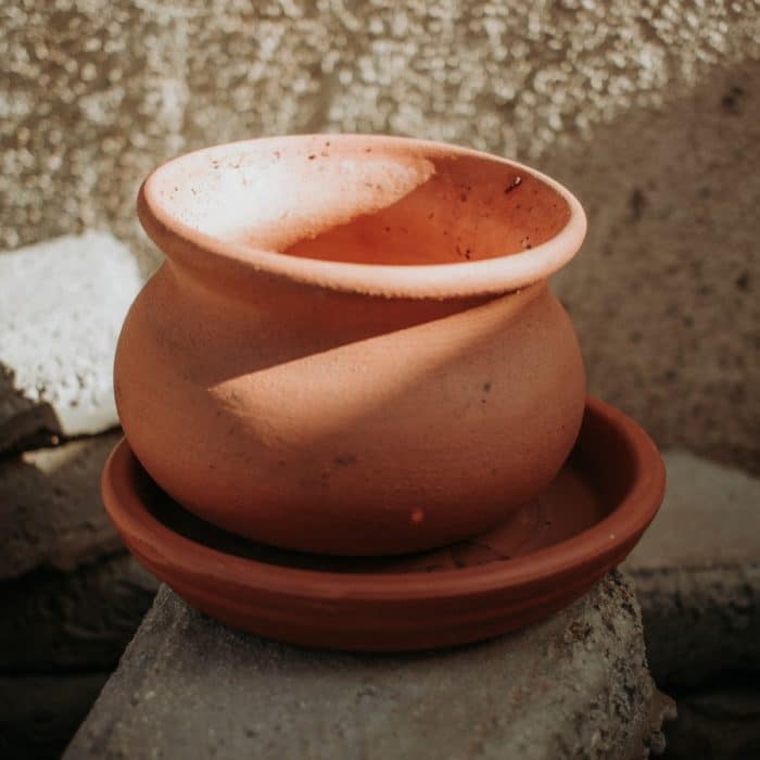 pot and dish